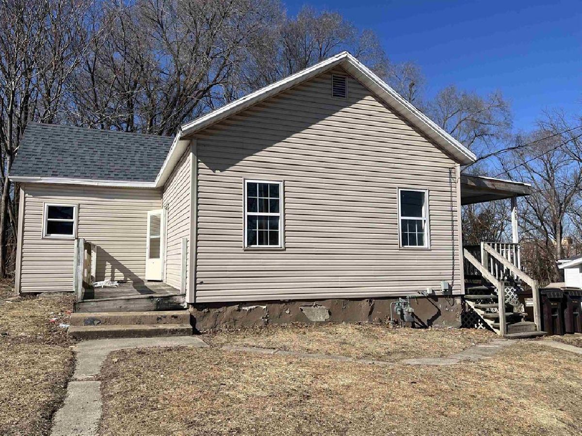  For Sale Freeport Illinois, 458 Float Avenue
