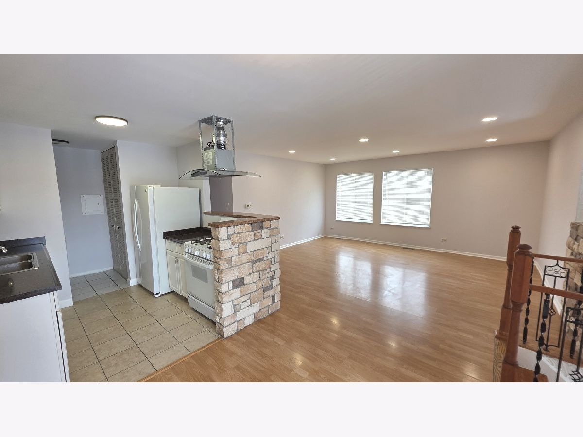  For Rent Hanover Park Illinois, 1317 Kingsbury