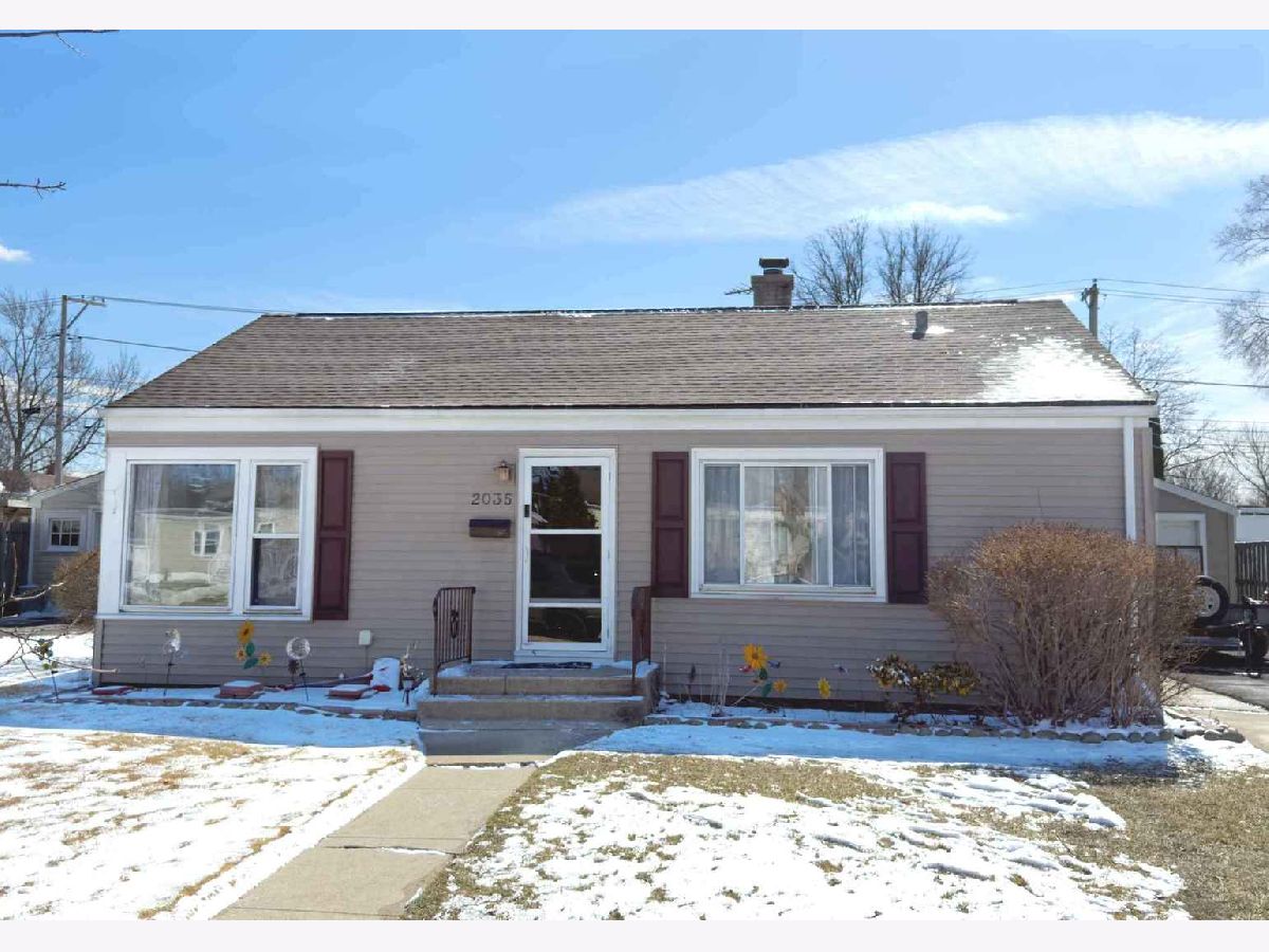  For Sale Des Plaines Illinois, 2035 Fargo Avenue