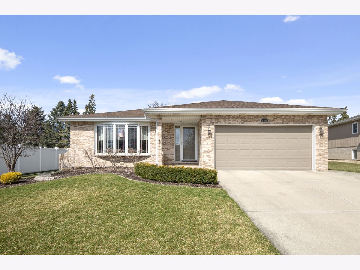  Sold Tinley Park Illinois, 6948 Coachwood