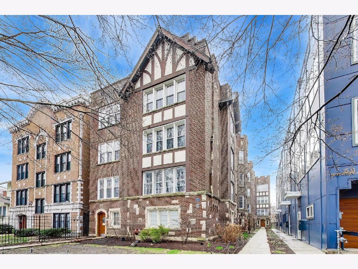  For Sale Chicago Illinois, 1527 Estes Avenue