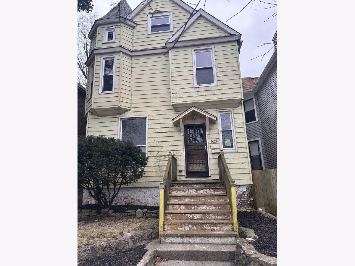  For Sale Chicago Illinois, 2469 74th Street