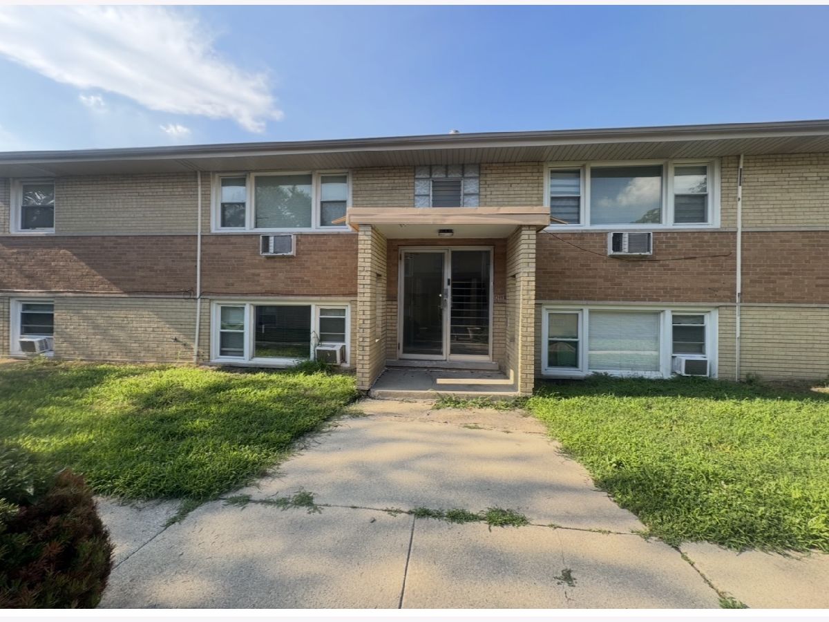  Rented Lansing Illinois, 18446 Torrence