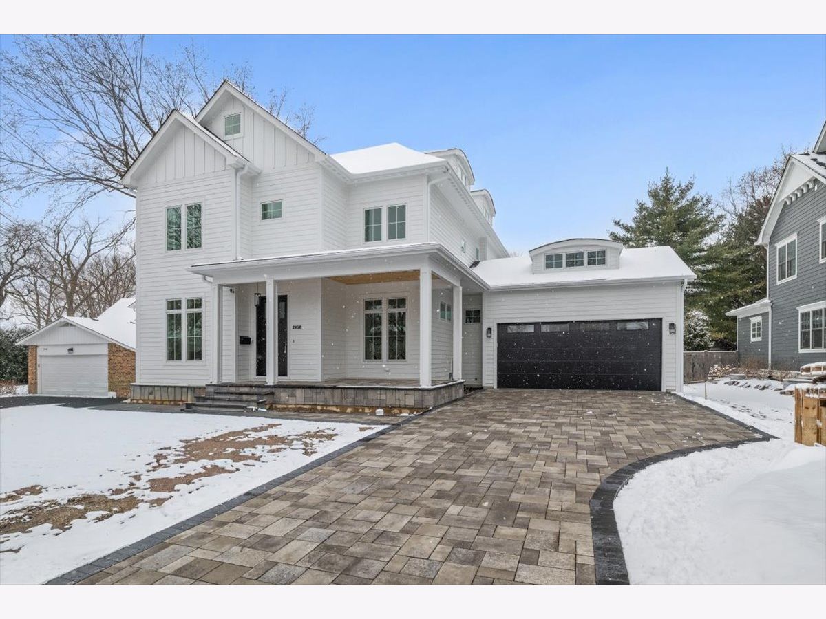  For Sale Wilmette Illinois, 2438 Pomona Lane