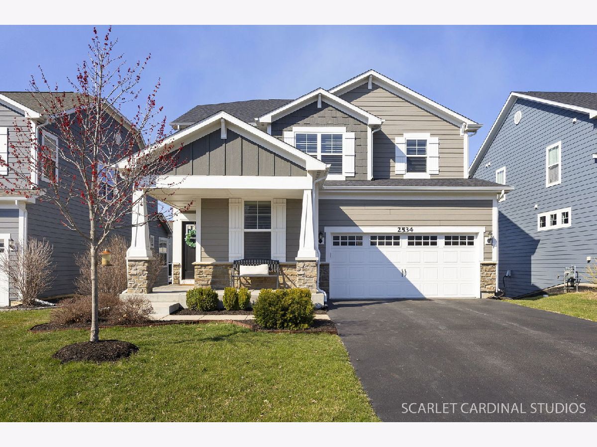 Homes For Sale Hobson Hill Woodridge Illinois, 2534 Leander Court