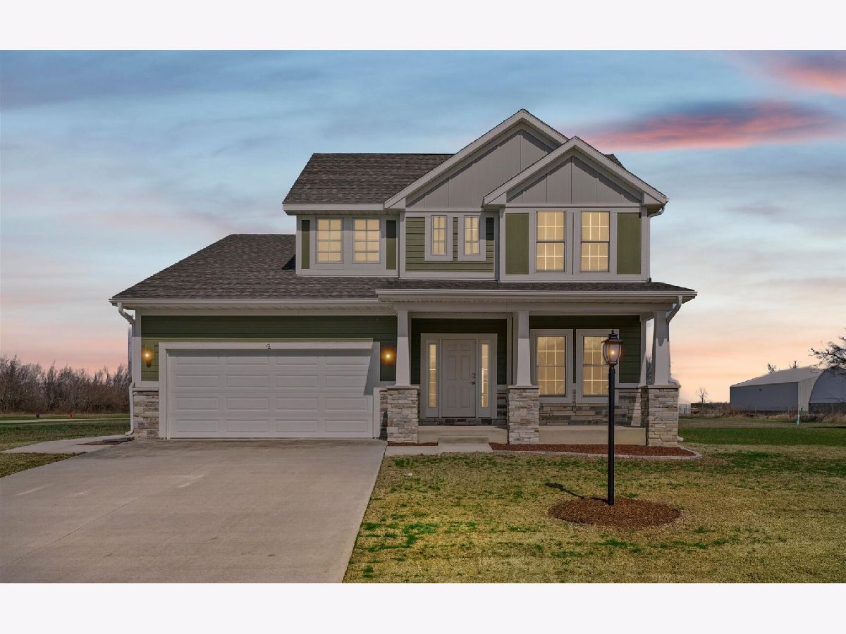  For Sale Monticello Illinois, 4 Foxtrot Lane