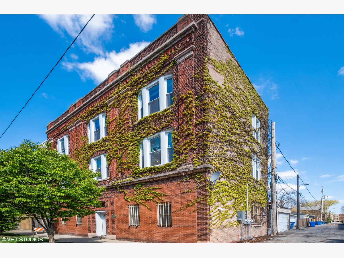  For Rent Chicago Illinois, 2048 Evergreen