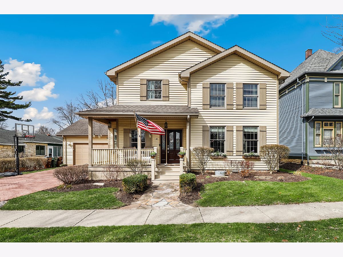  For Sale Frankfort Illinois, 114 Hickory Street