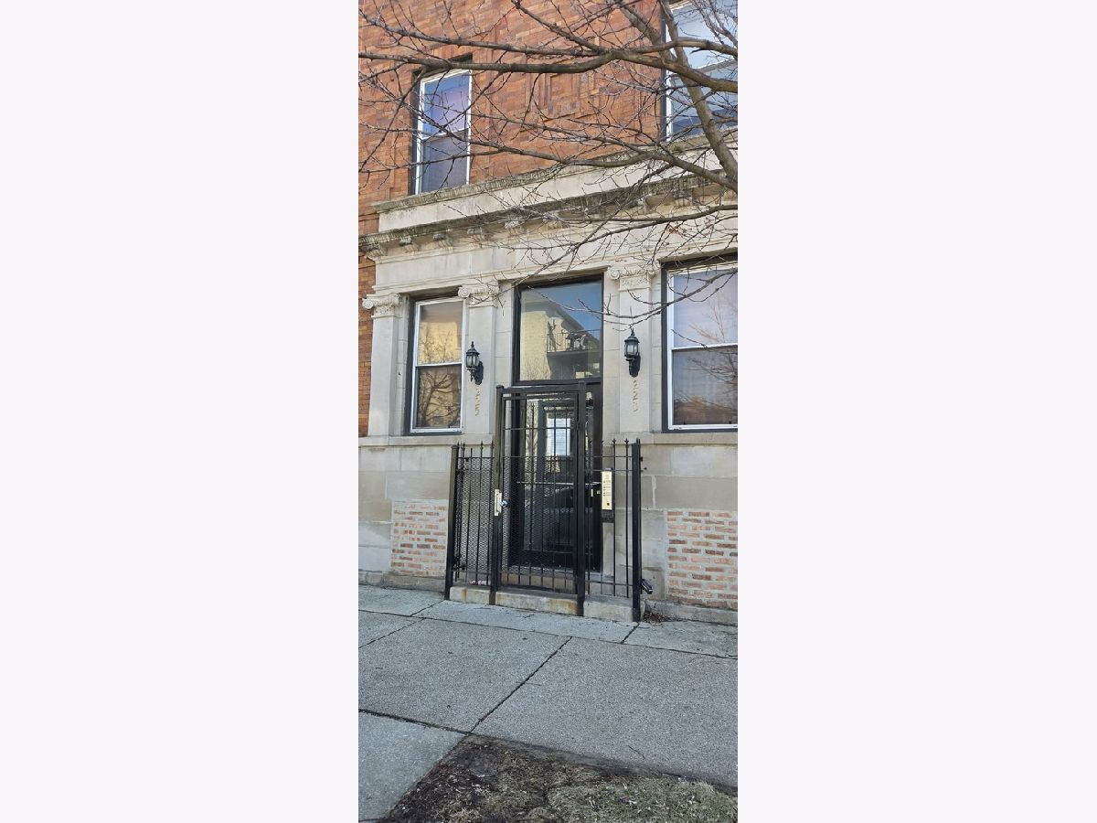  Rented Chicago Illinois, 225 59th
