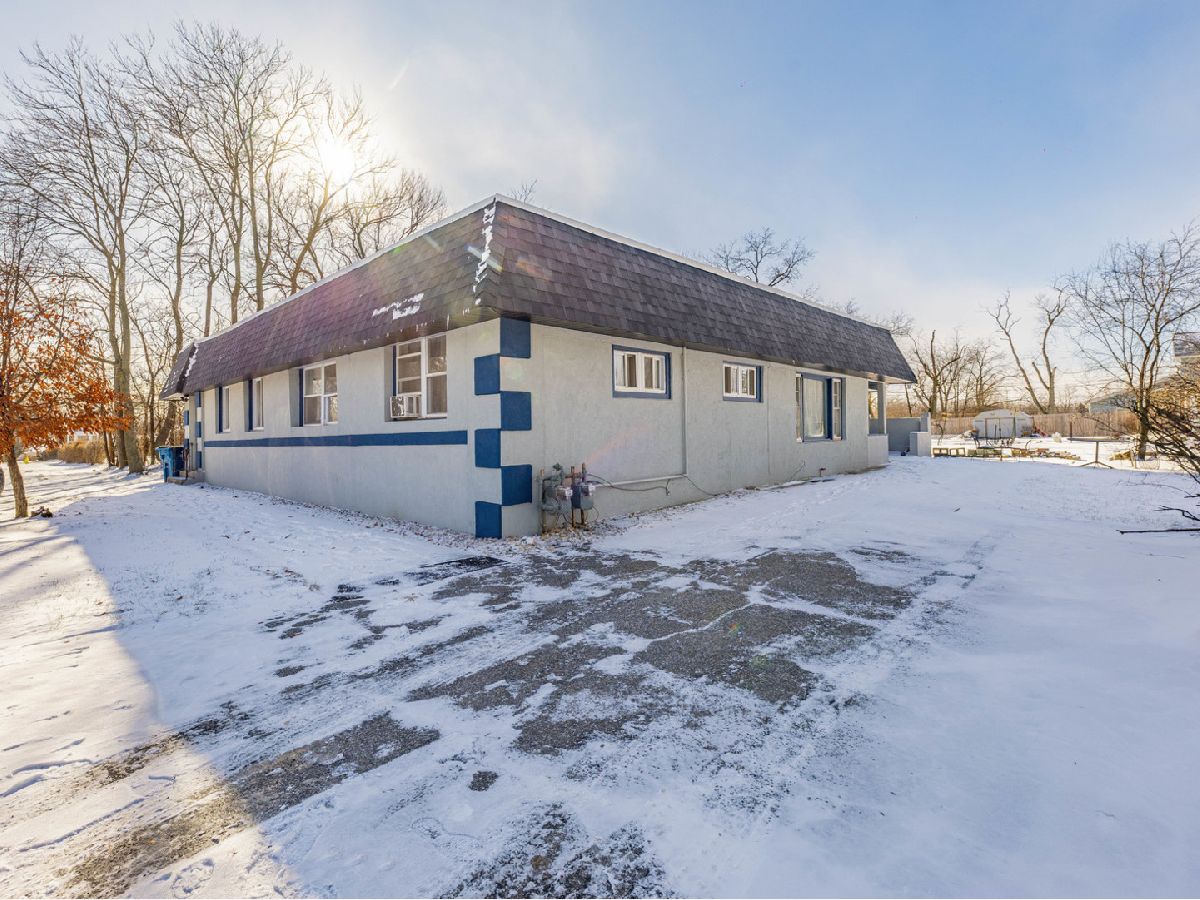  For Sale Chicago Heights Illinois, 210 Southgate Avenue