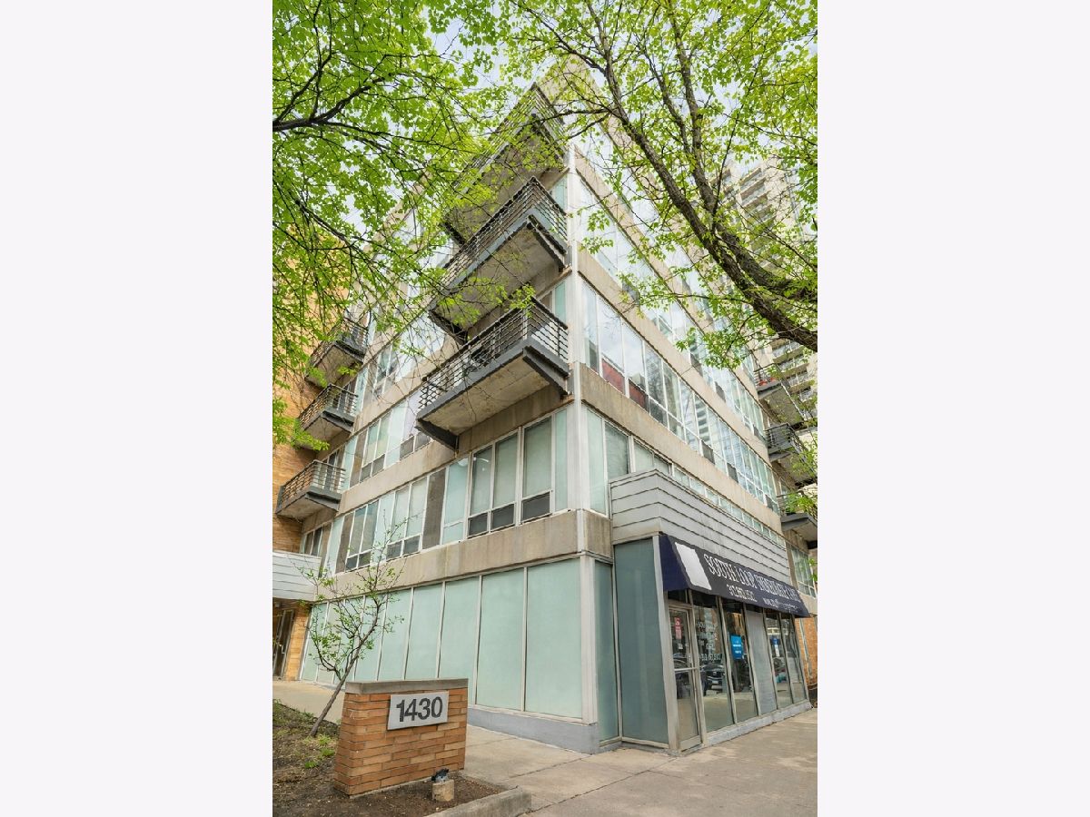  For Sale Chicago Illinois, 1430 Michigan Avenue