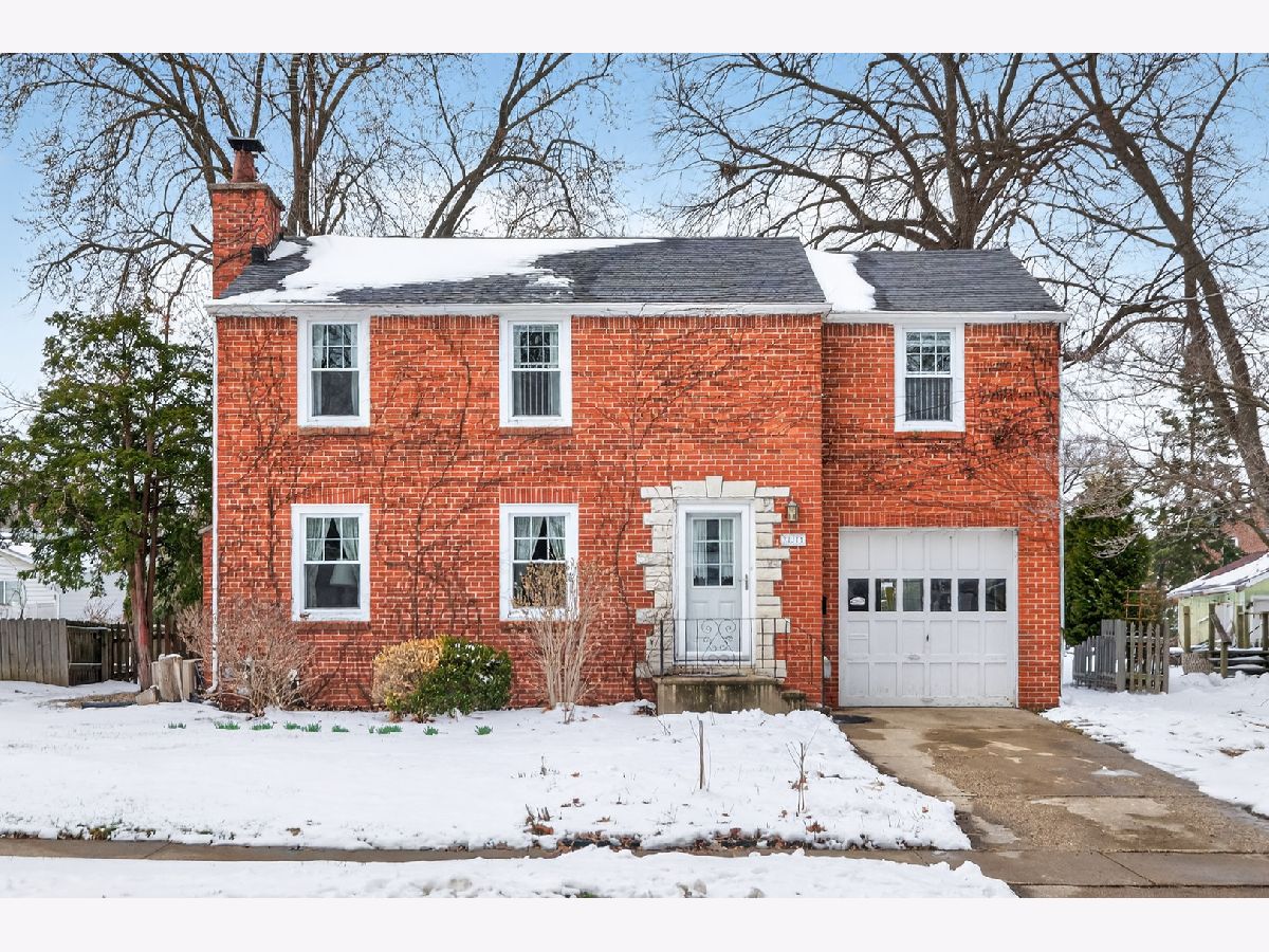  For Sale Dekalb Illinois, 827 N 10th Street