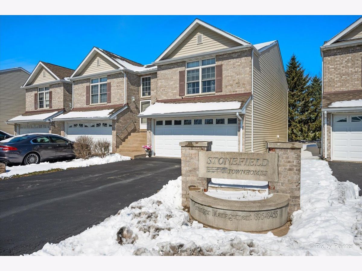  For Sale Dekalb Illinois, 1499 Stonefield Drive