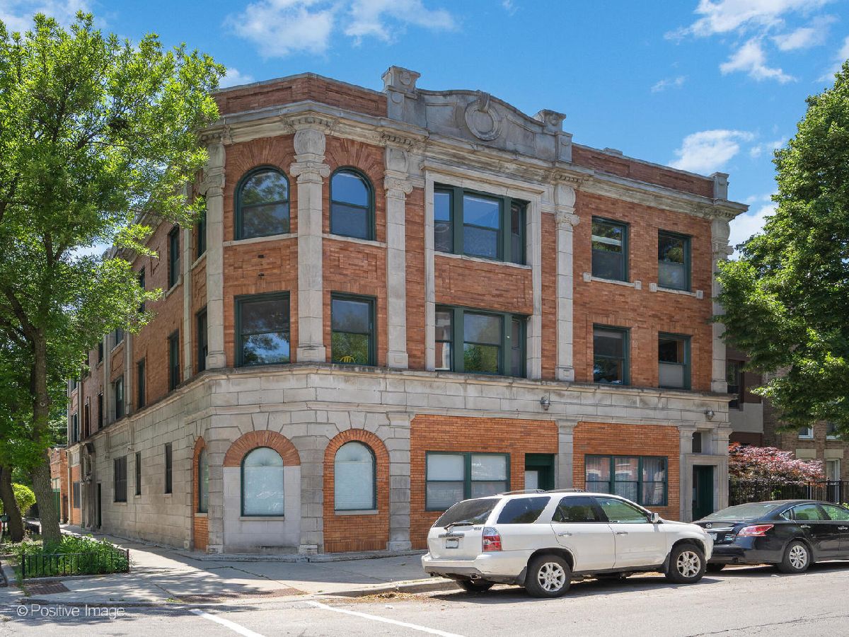  For Sale Chicago Illinois, 1803 Huron Street