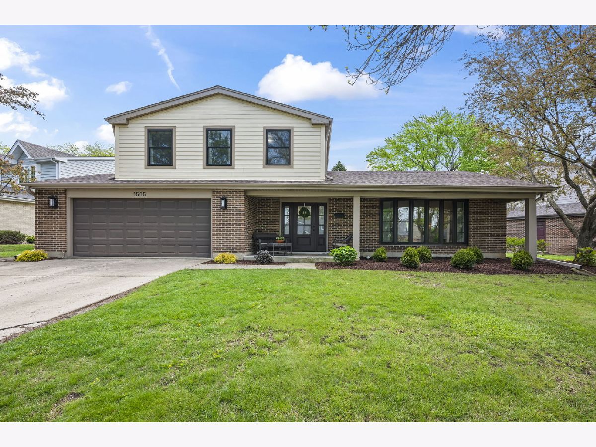  For Sale Arlington Heights Illinois, 1505 Kennicott Avenue