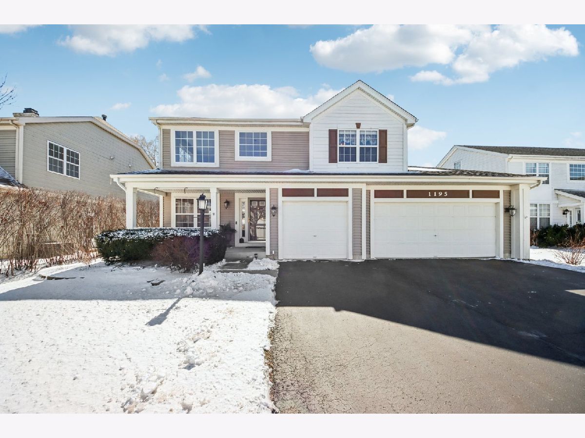 Homes For Sale Concord Oaks Gurnee Illinois, 1195 Hadley Circle