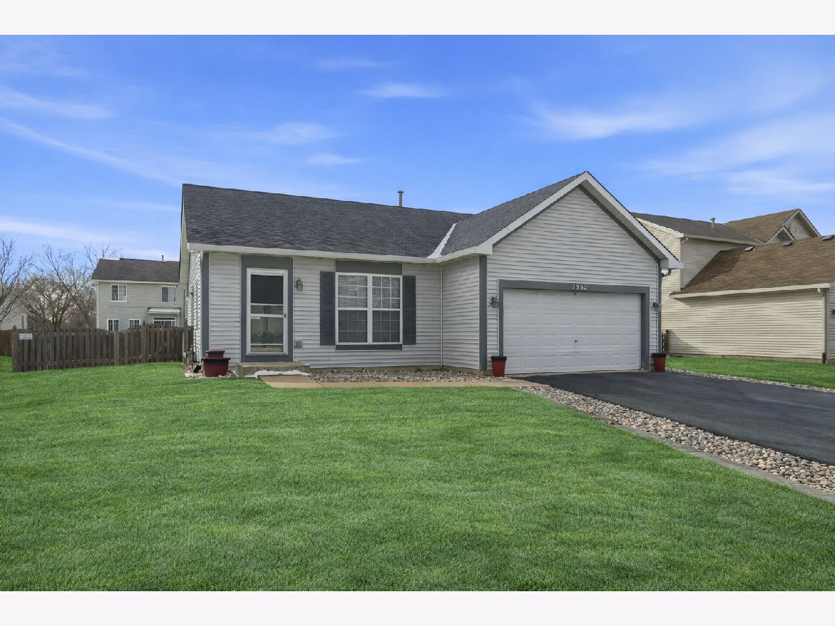  For Sale Minooka Illinois, 1552 Bluestem Lane
