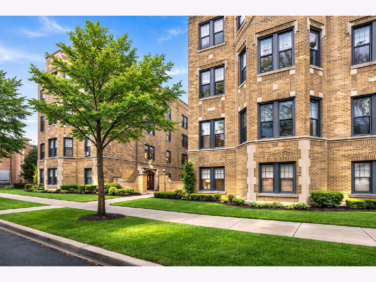  For Rent Chicago Illinois, 2336 Addison