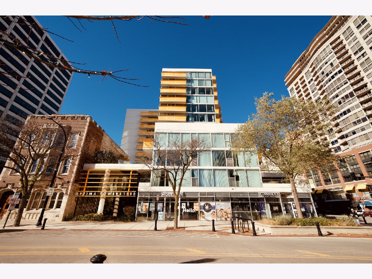  Sold Evanston Illinois, 1580 Sherman