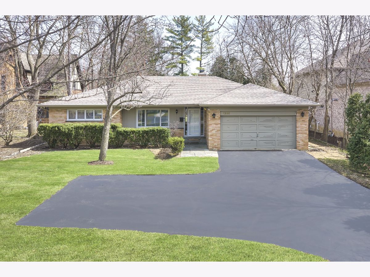  For Sale Deerfield Illinois, 1305 Stratford Road