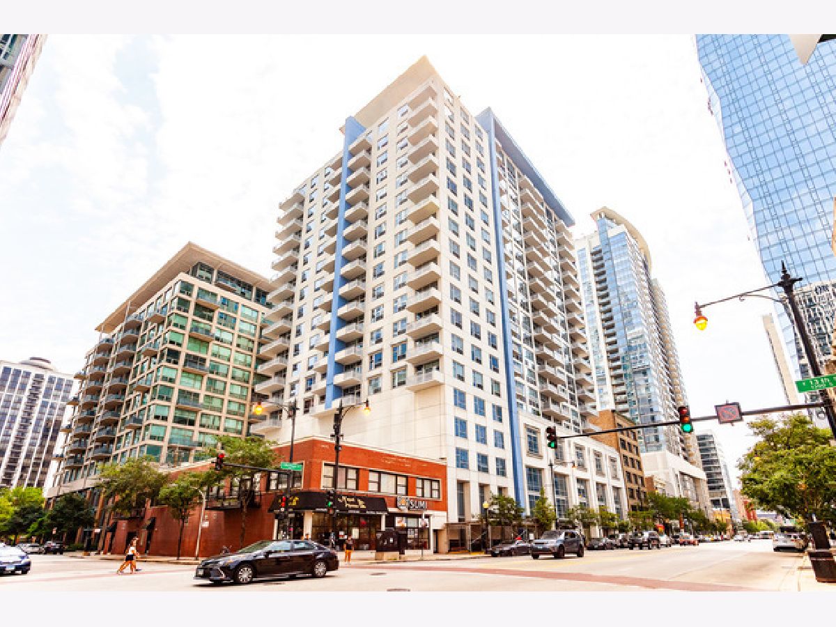  Rented Chicago Illinois, 1305 Michigan