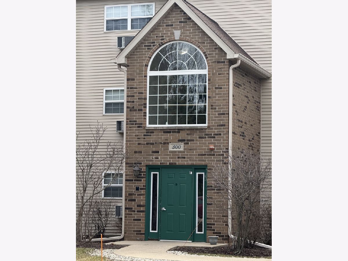  For Sale Richmond Illinois, 300 Cunat Boulevard