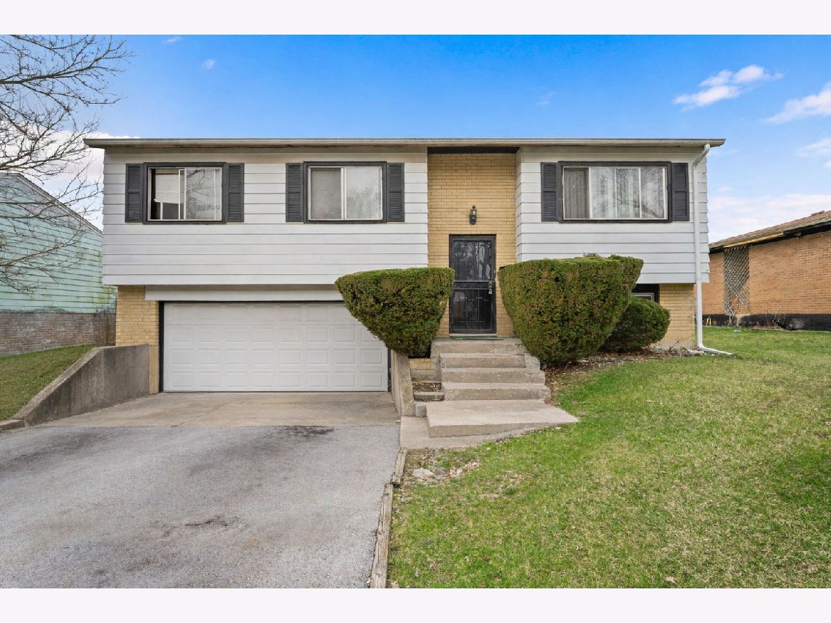  For Sale University Park Illinois, 720 Blackhawk Drive