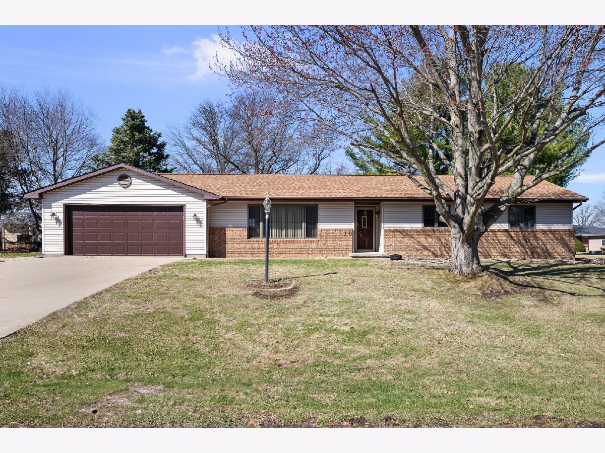  For Sale Kewanee Illinois, 10 Pine Tree Court