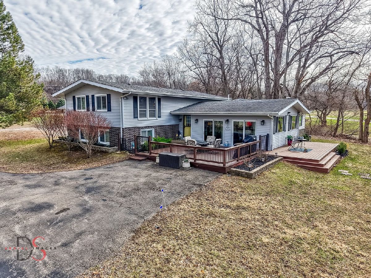 Homes For Sale Lake Wildwood Varna Illinois, 152 Beachview Court
