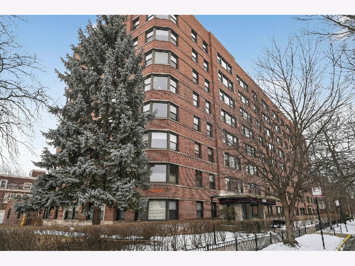  For Sale Chicago Illinois, 4880 Marine Drive