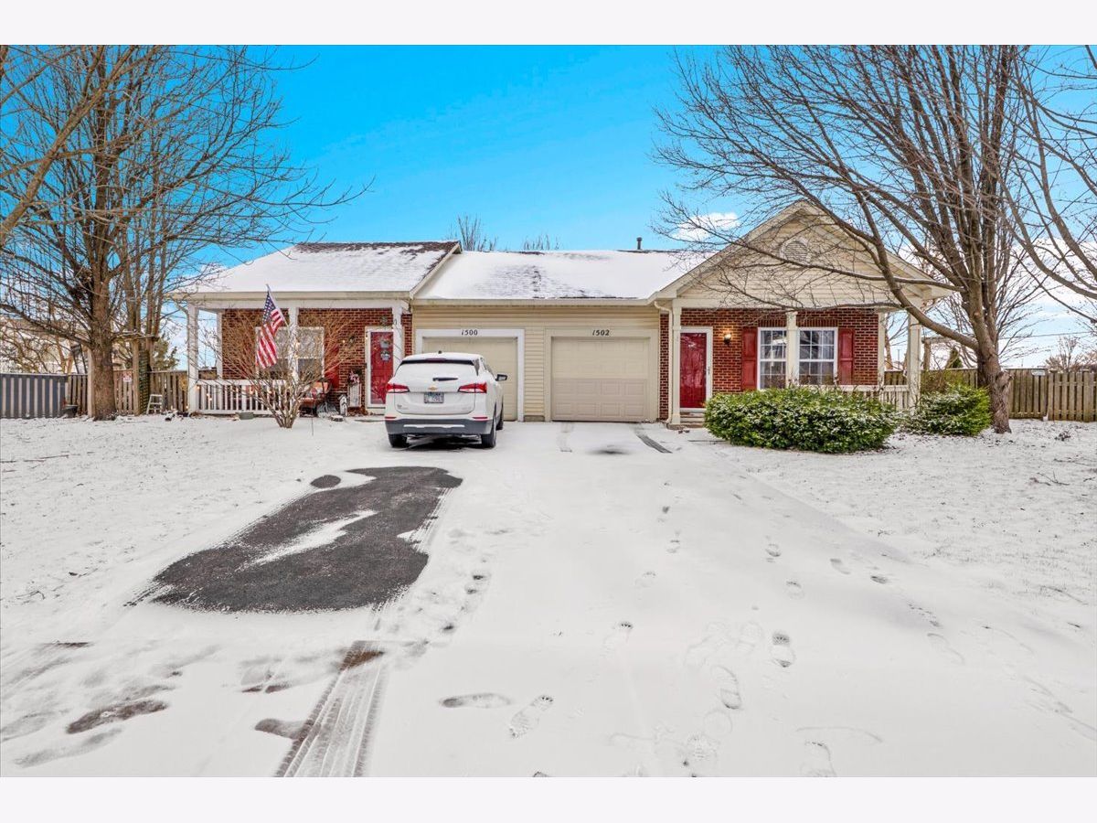  For Sale Minooka Illinois, 1502 Red Top Lane