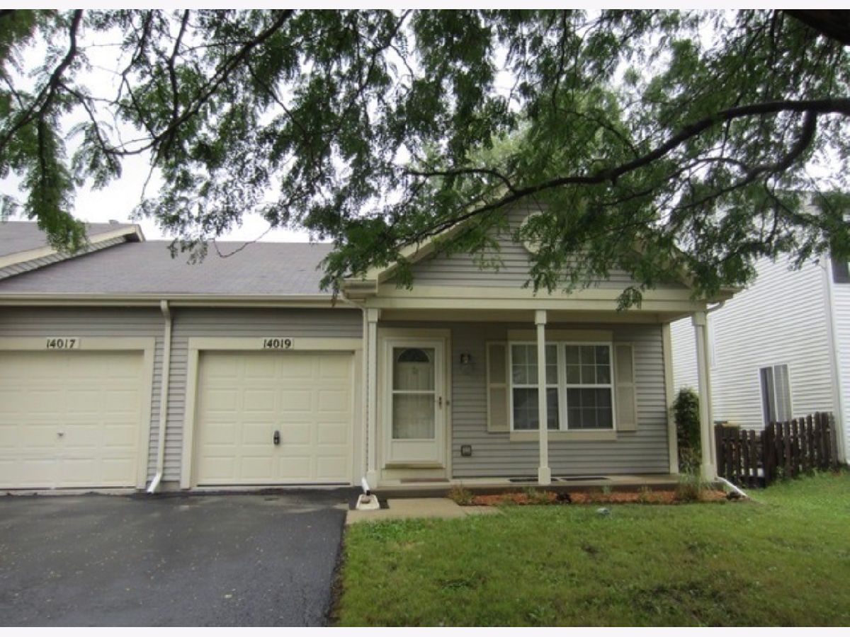 Homes & Townhomes For Rent Lakewood Falls Plainfield Illinois, 14019 Oakdale