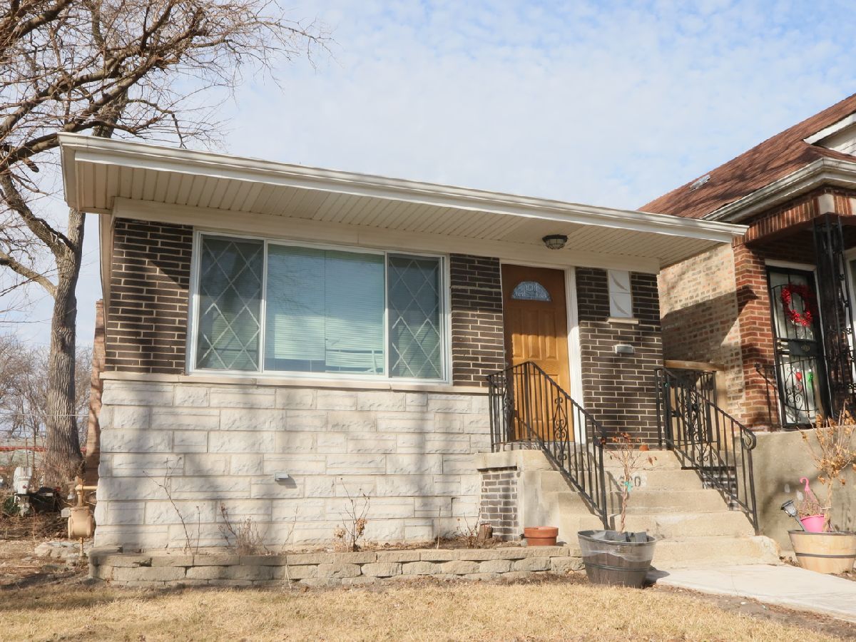  For Sale Chicago Illinois, 320 101st Place