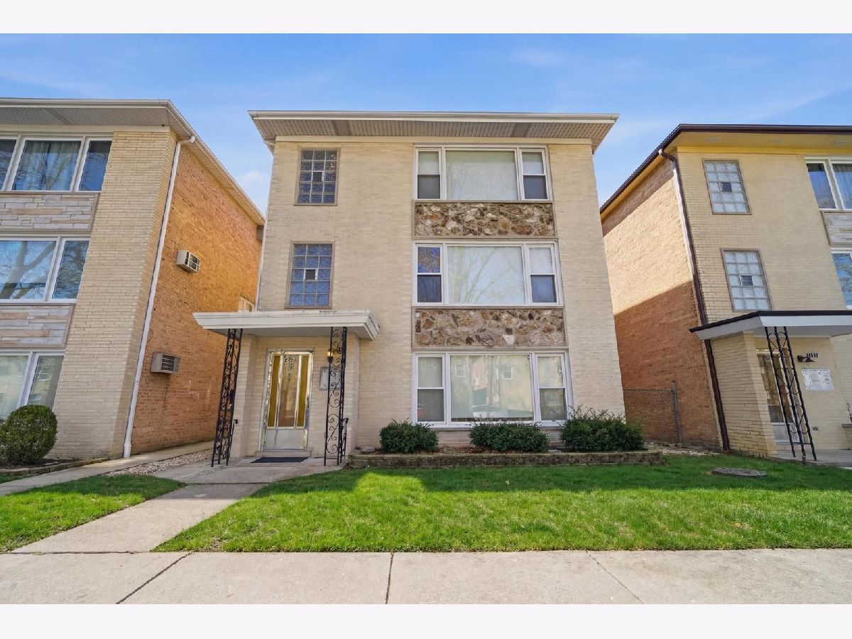 Rented Chicago Illinois, 8645 Summerdale