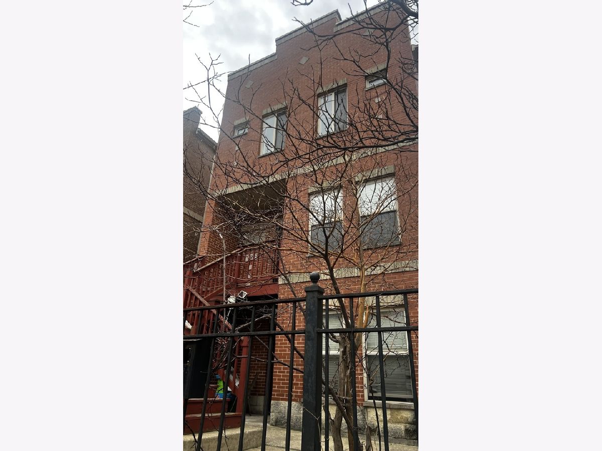  For Sale Chicago Illinois, 527 76th Street