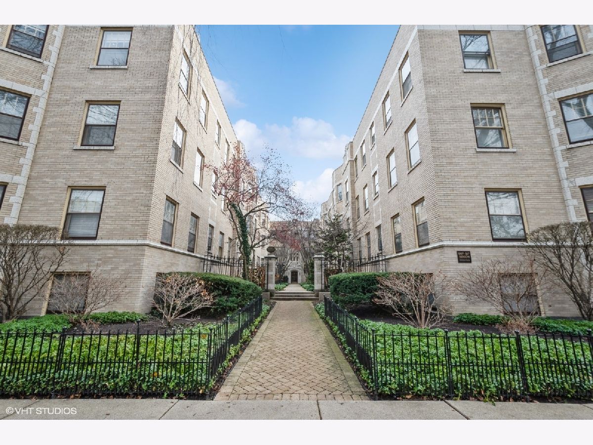  For Rent Evanston Illinois, 811 Judson