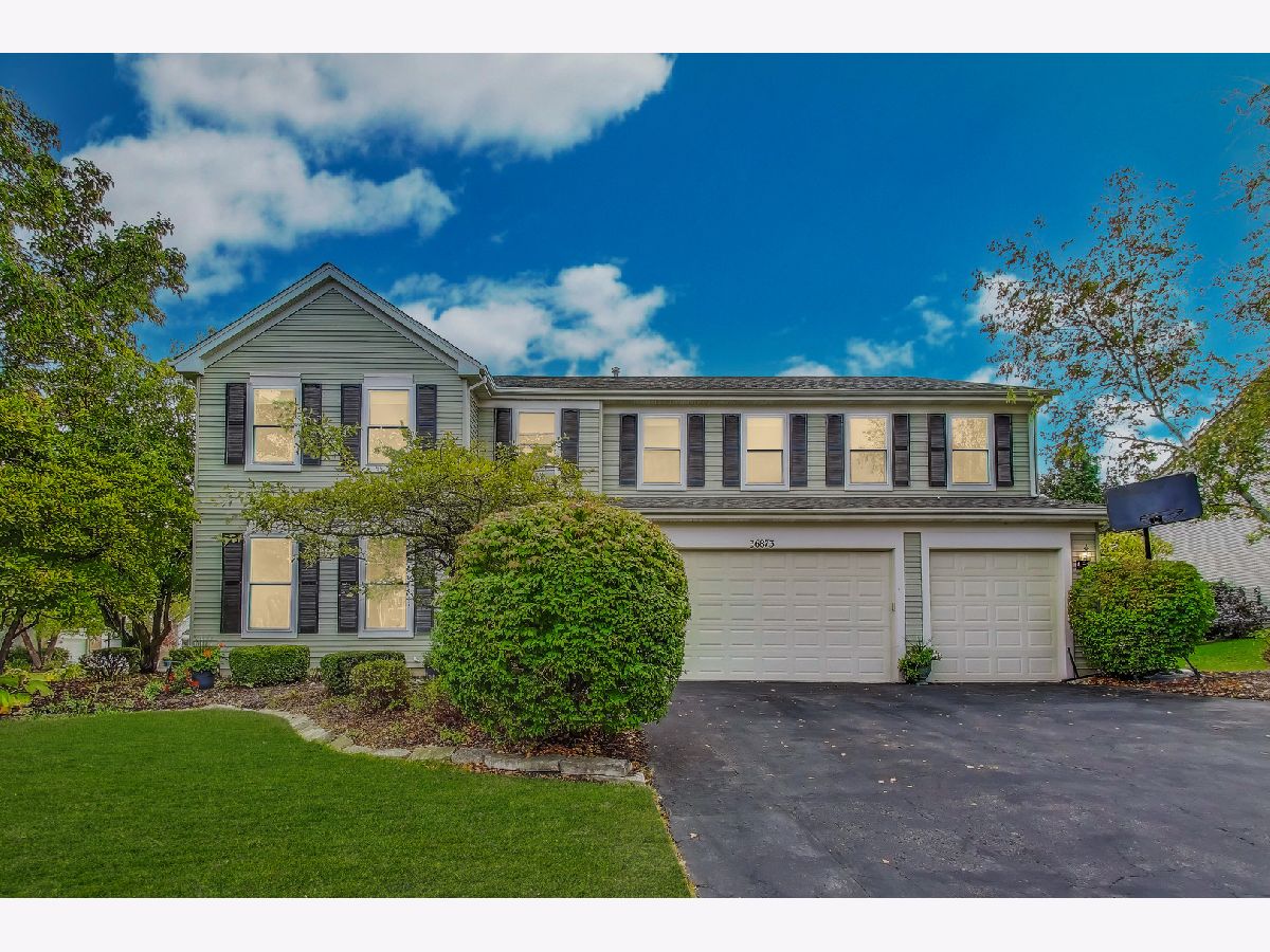  Sold Lake Villa Illinois, 36873 Deer Trail