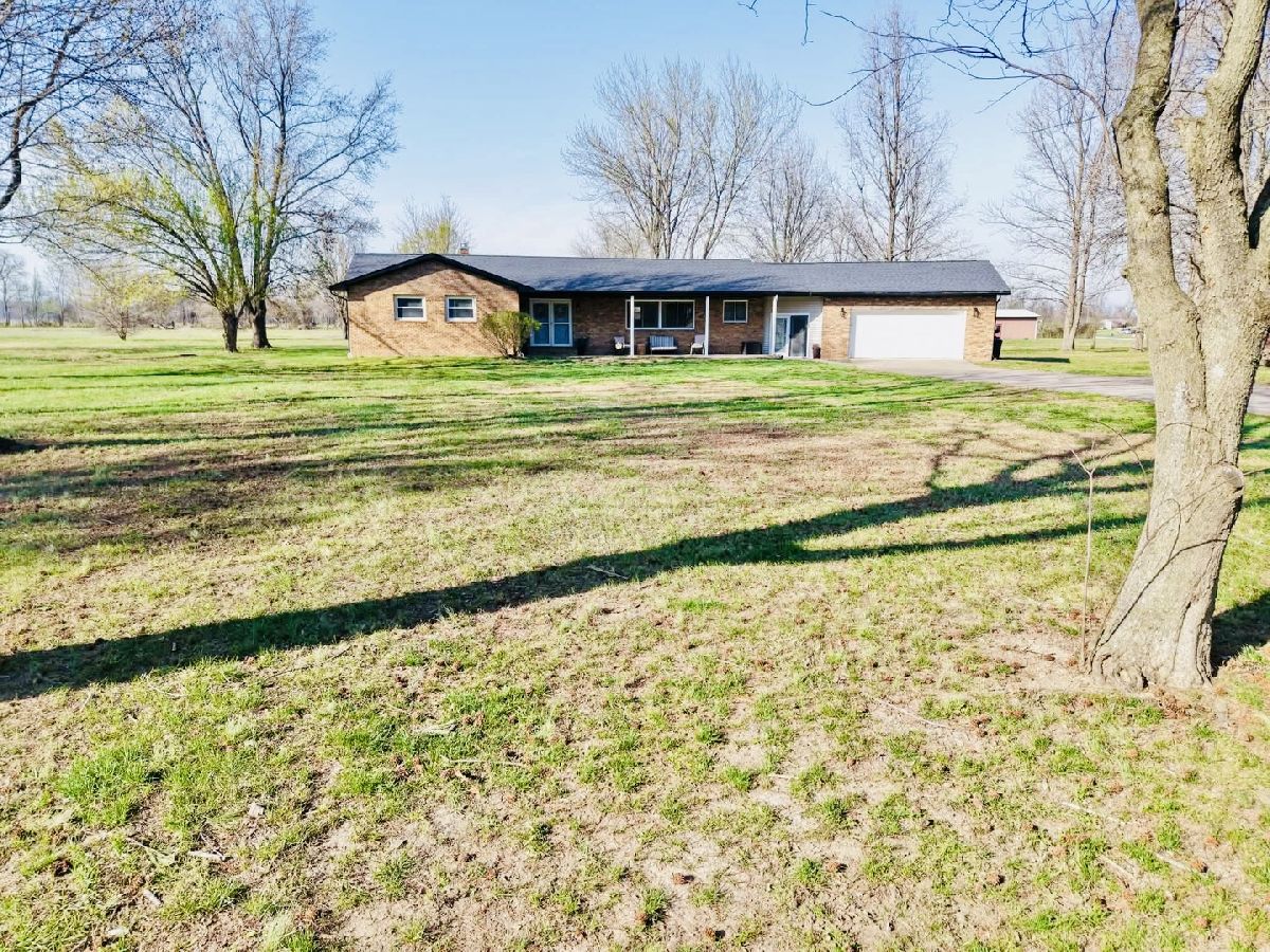  For Sale Benton Illinois, 13975 Leisure Lane