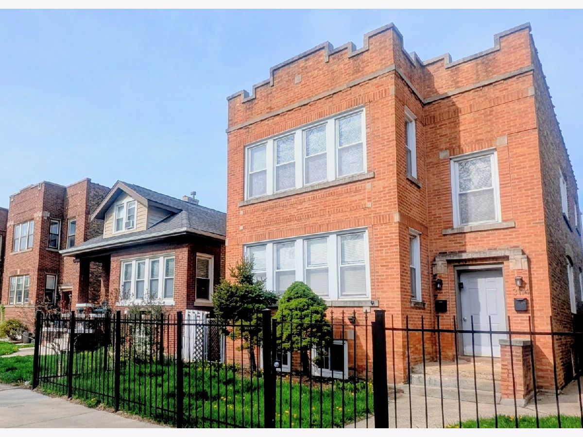 Homes & Condominiums For Rent Belmont Central Chicago Illinois, 3114 Kilpatrick