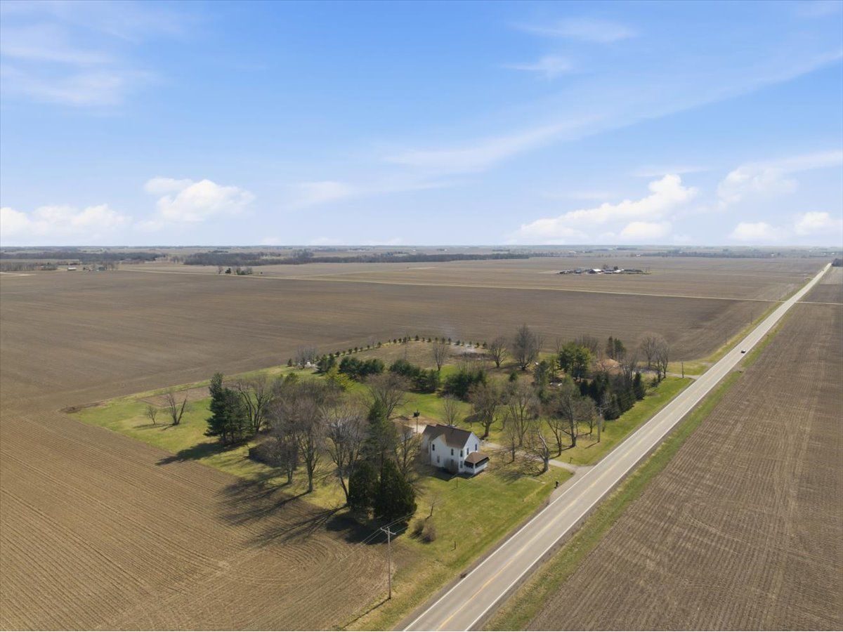  For Sale Stanford Illinois, 12347 400 East Road