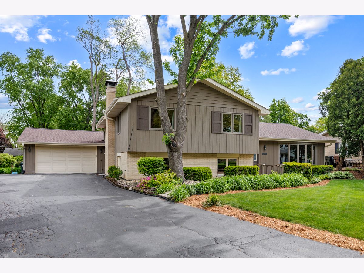  For Sale Frankfort Illinois, 550 Hackberry Road