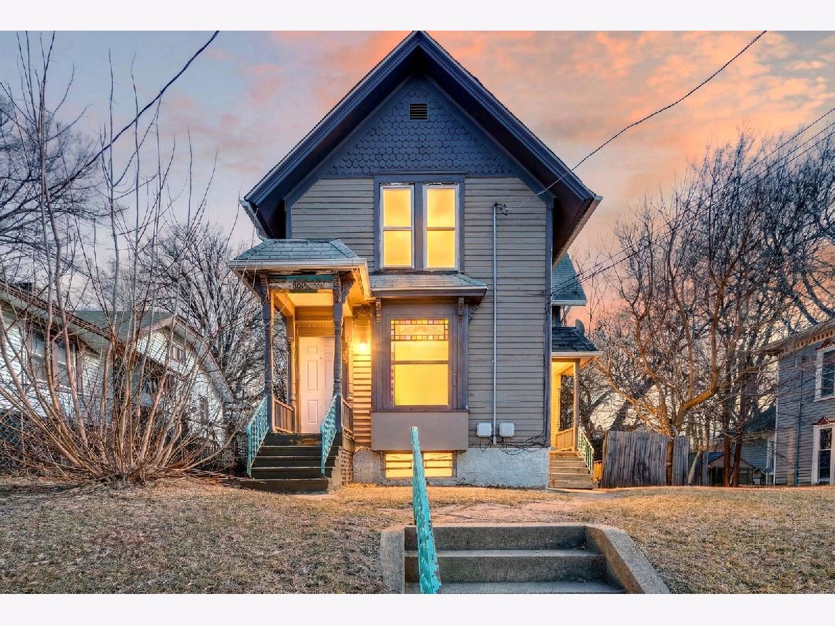  For Sale Rockford Illinois, 801 Winnebago Street