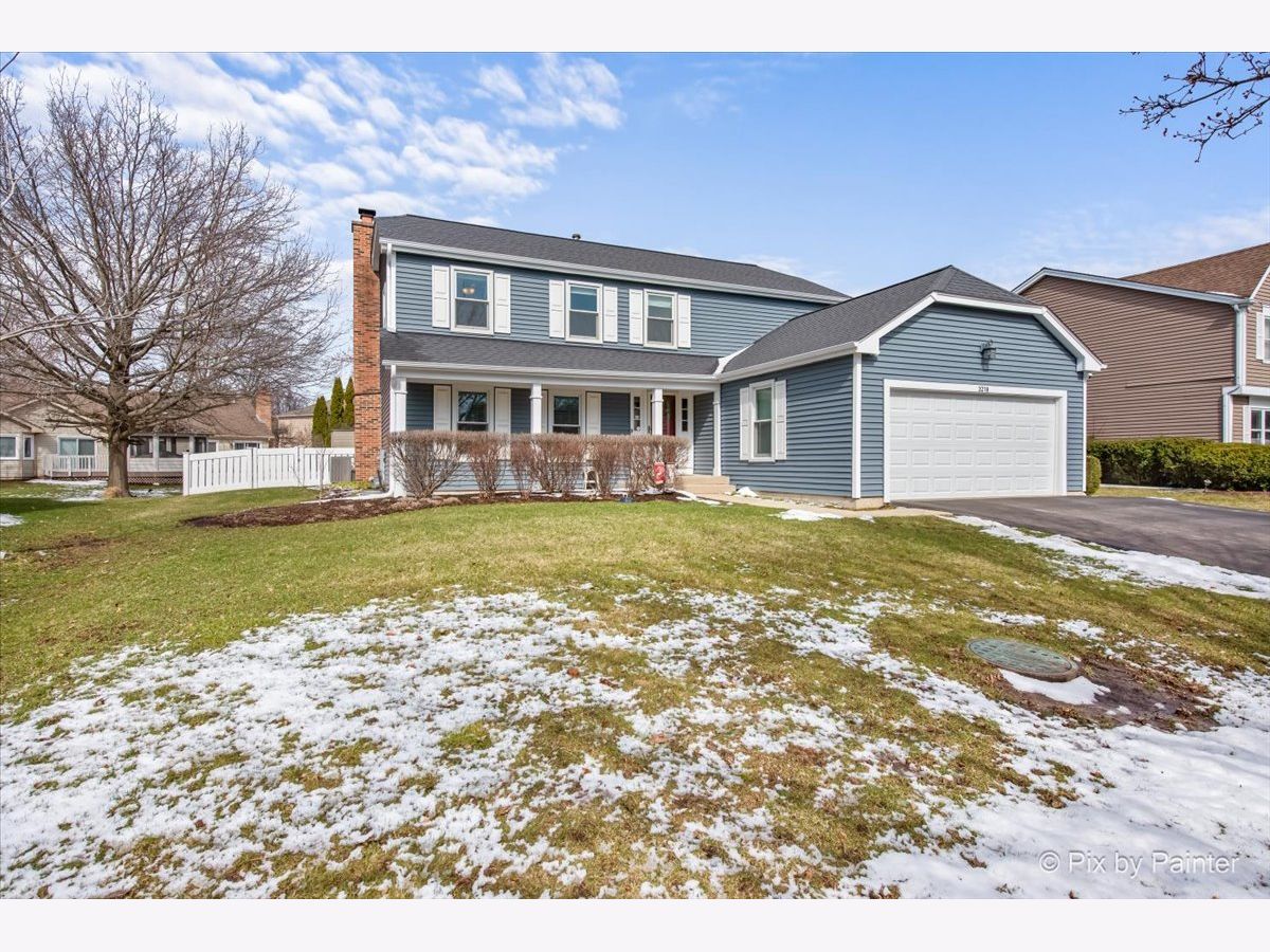  For Sale St Charles Illinois, 3218 Blackhawk Trail