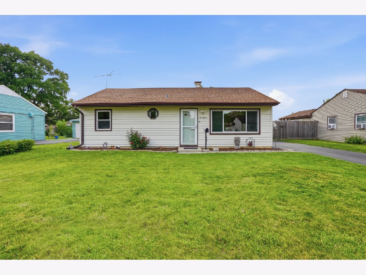  For Sale Joliet Illinois, 115 Madonna Avenue