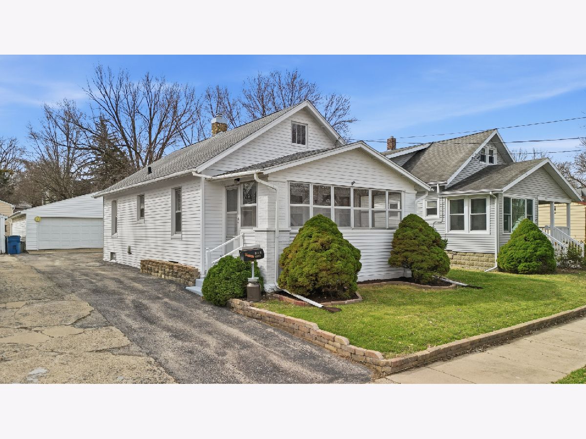  For Sale Dixon Illinois, 318 Spruce Street