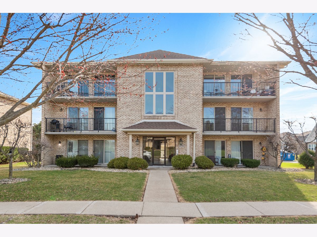  For Sale Lemont Illinois, 12799 Saint Andrews Court