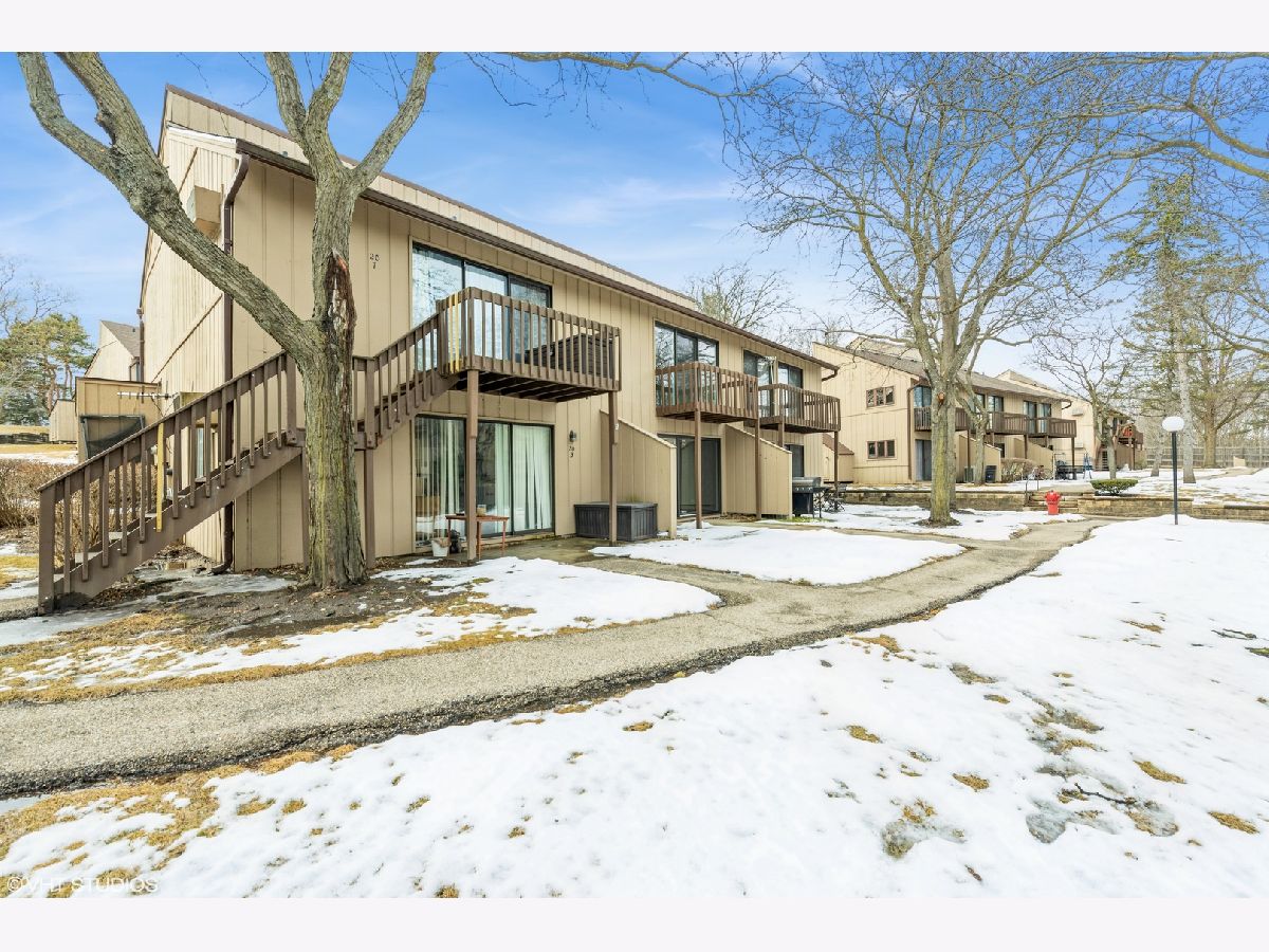 Condos & Townhomes For Rent Vacation Village Fox Lake Illinois, 20 Saint Thomas Colony