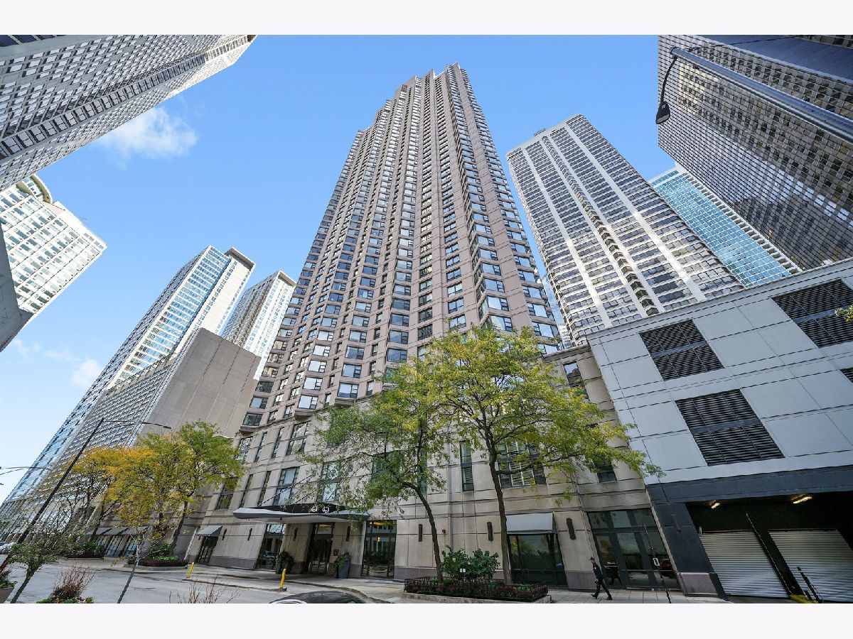  Rented Chicago Illinois, 401 Ontario