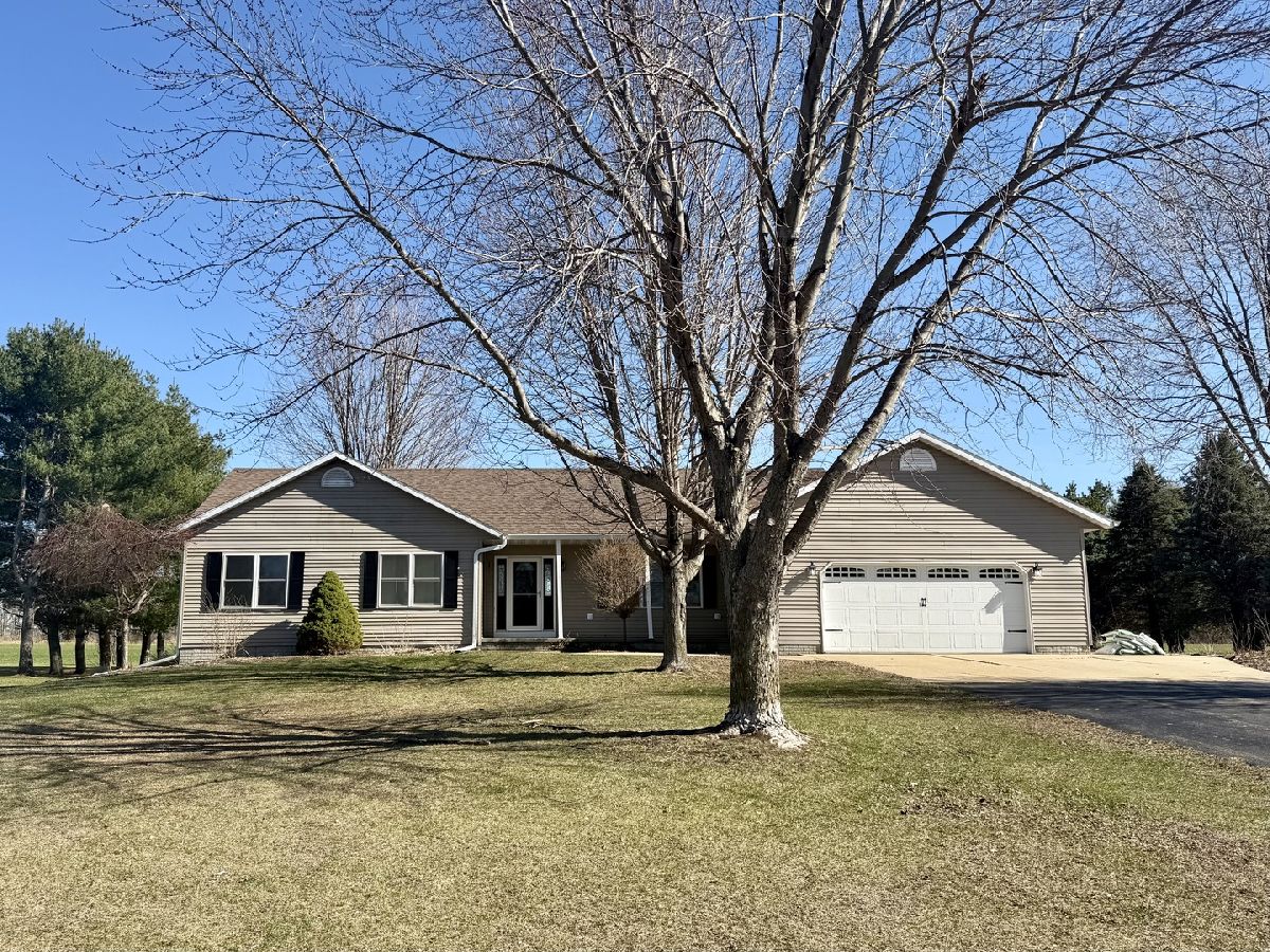  Sold Fulton Illinois, 20922 Cattail