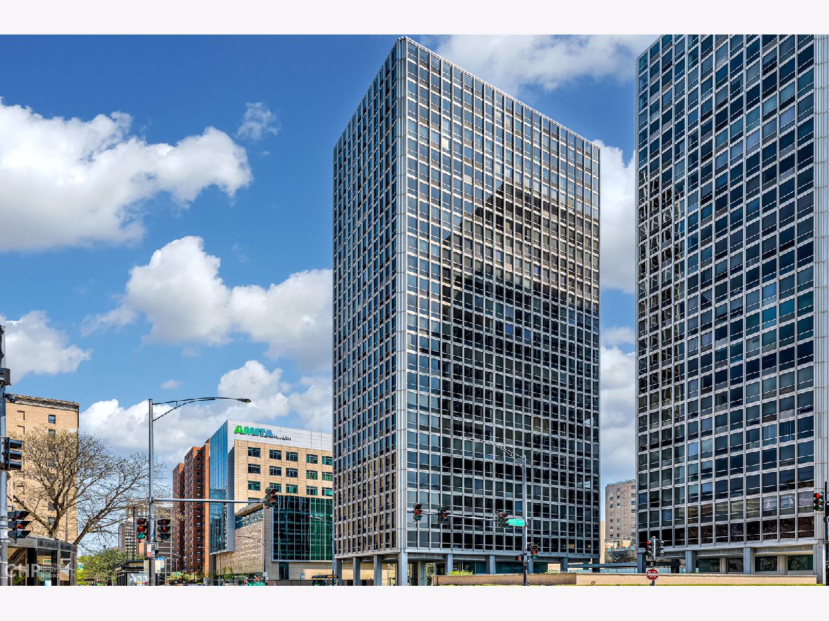  Rented Chicago Illinois, 340 Diversey